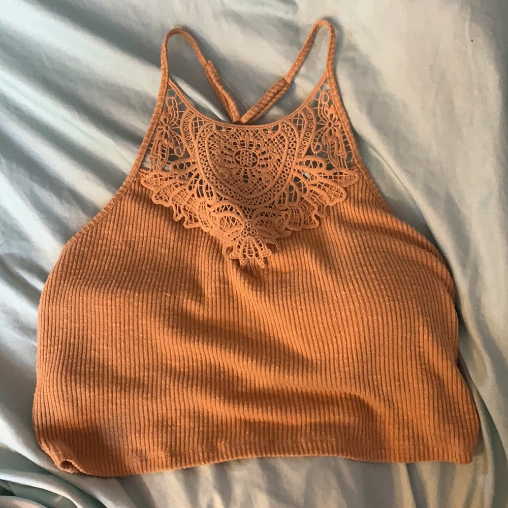 SO crop top